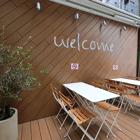 White Hostel Shinsaibashi-3